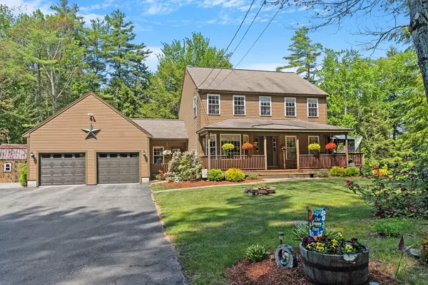 3 Brook Rd, Ashburnham, MA 01430