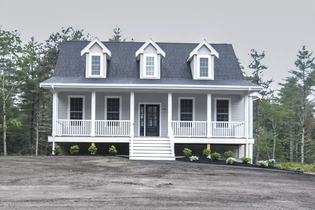 Middleboro, MA 02346,140 Tispaquin St