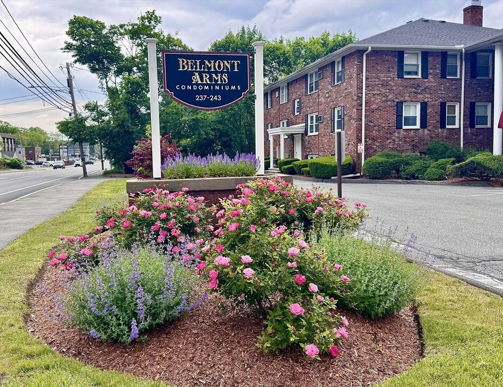 239 Main St #B-2, Reading, MA 01867