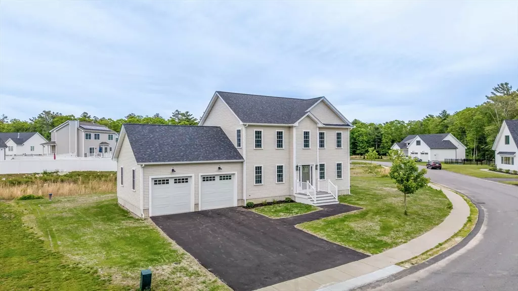 Mattapoisett, MA 02719,13 Nantucket Dr