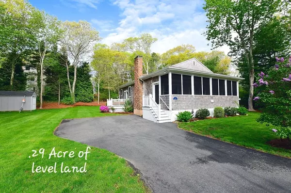 Bourne, MA 02562,173 Standish Road
