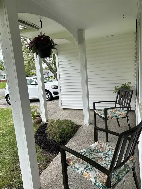 Brockton, MA 02302,87 Nicholson Dr