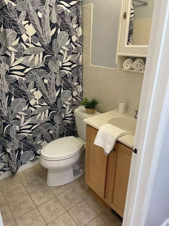 Arlington, MA 02474,472 Summer St #472