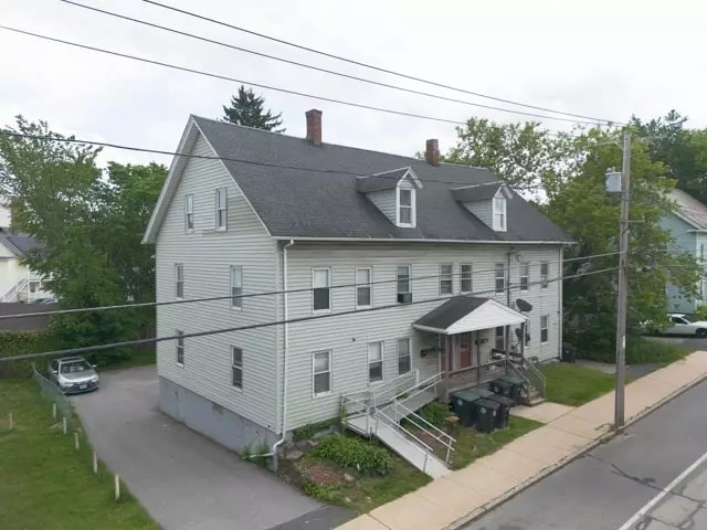 Southbridge, MA 01550,22 Worcester St