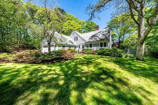 Barnstable, MA 02675,86 Doral Dr