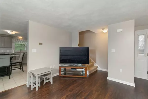 Lawrence, MA 01841,15 Crescent St. #E