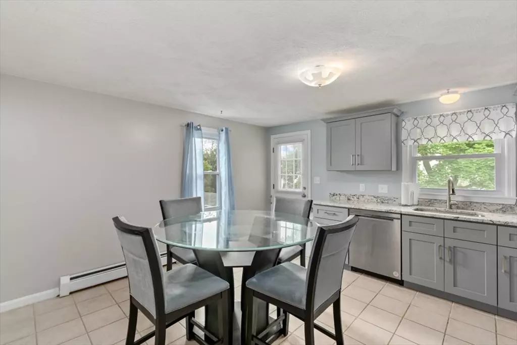 Lawrence, MA 01841,15 Crescent St. #E