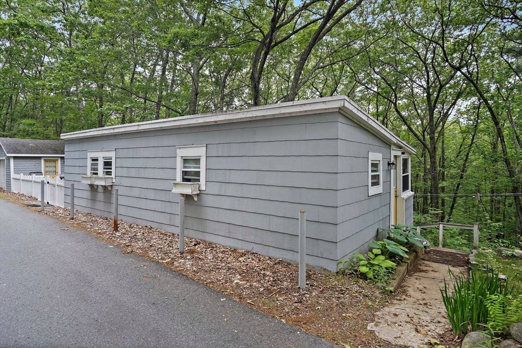 Groton, MA 01450,313 Whiley Rd + 0 York Trail