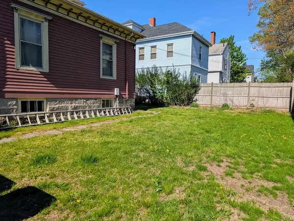 New Bedford, MA 02740,366 Union St