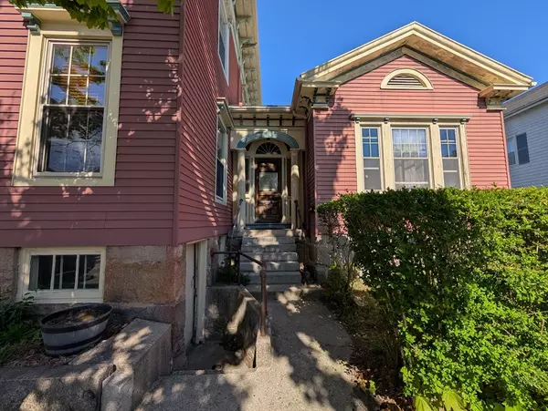 New Bedford, MA 02740,366 Union St