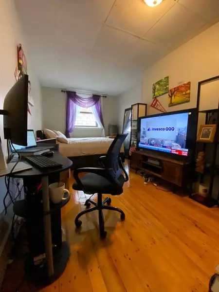 505 Beacon #13, Boston, MA 02215