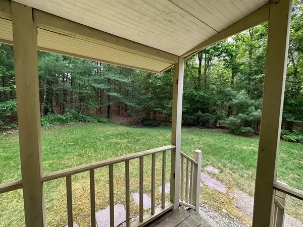 Plymouth, MA 02360,49 Dartmouth Rd