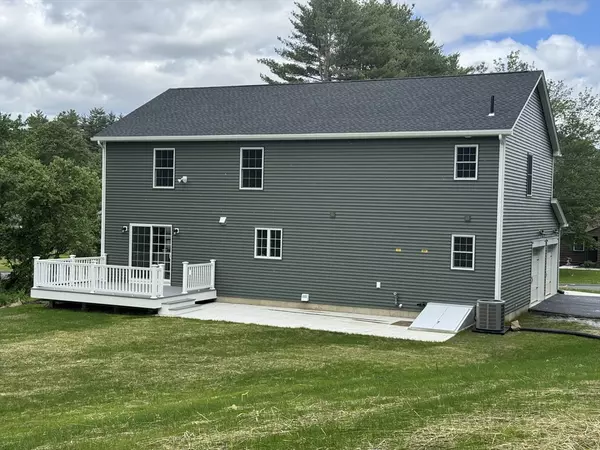 Wilbraham, MA 01095,14 Wellfleet