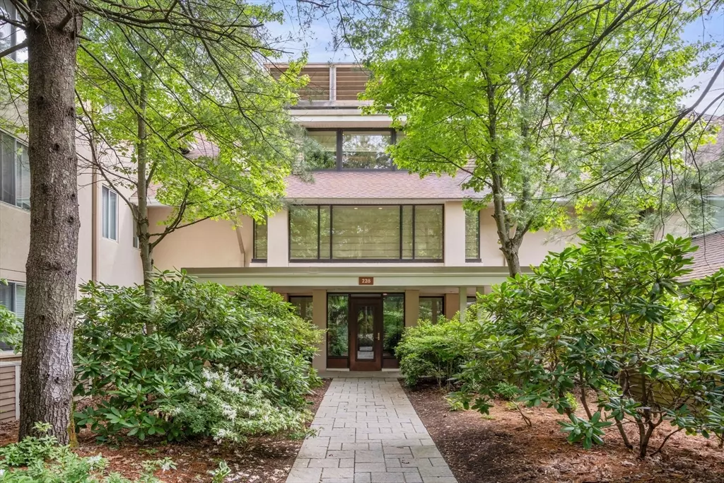Boston, MA 02467,228 Allandale Rd #1A