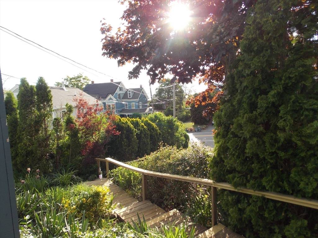Gloucester, MA 01930,961 Washington