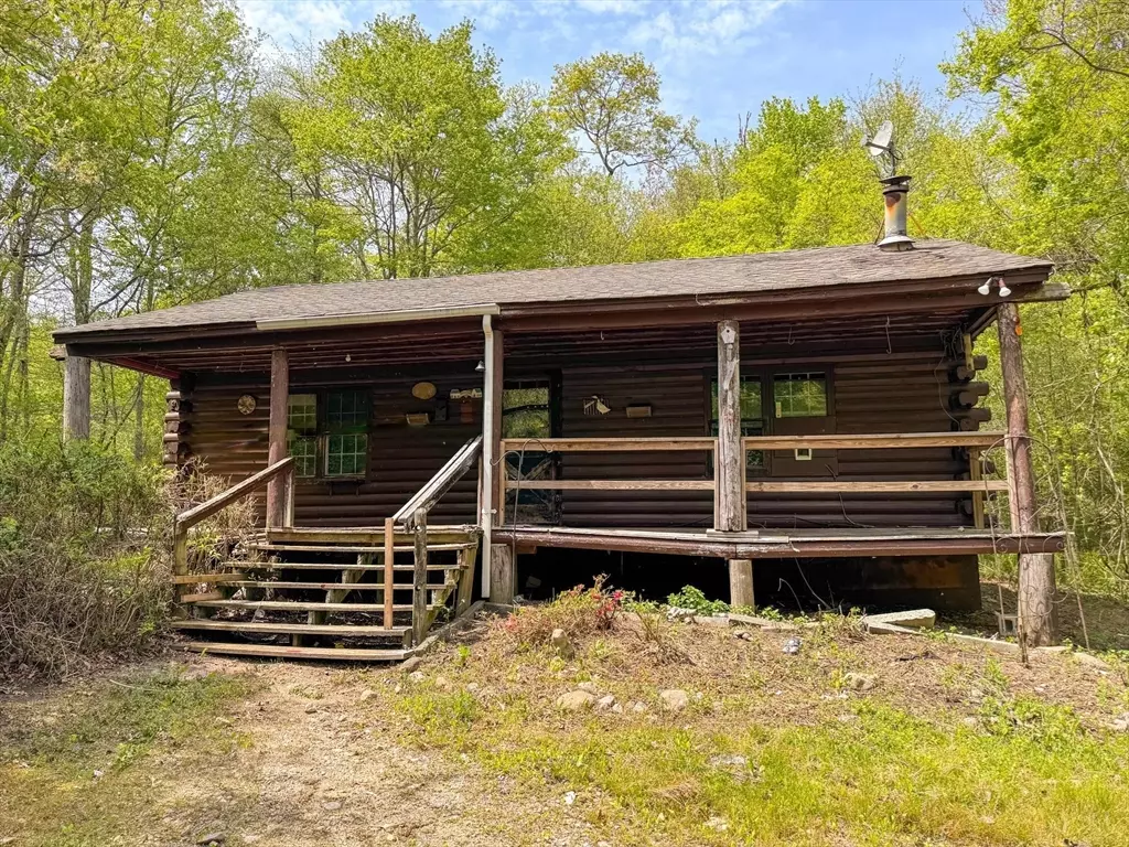 South Kingstown, RI 02892,2891 S County Trl