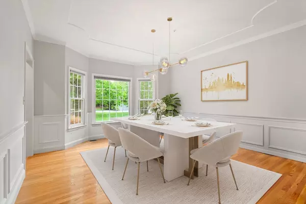 North Andover, MA 01845,30 Sherwood Drive