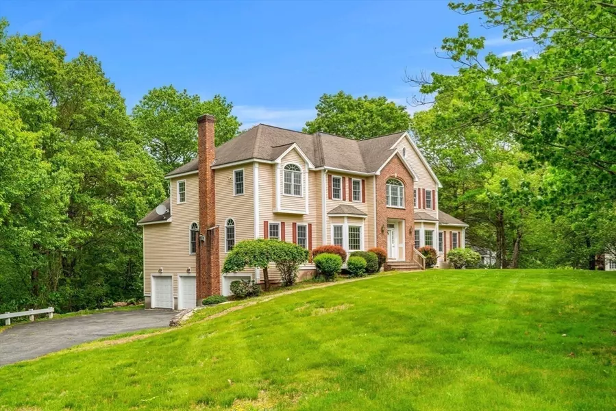 30 Sherwood Drive, North Andover, MA 01845