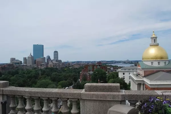 Boston, MA 02108,21 Beacon Street #6B