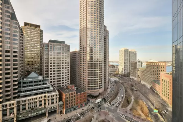 Boston, MA 02210,500 Atlantic Ave #19F