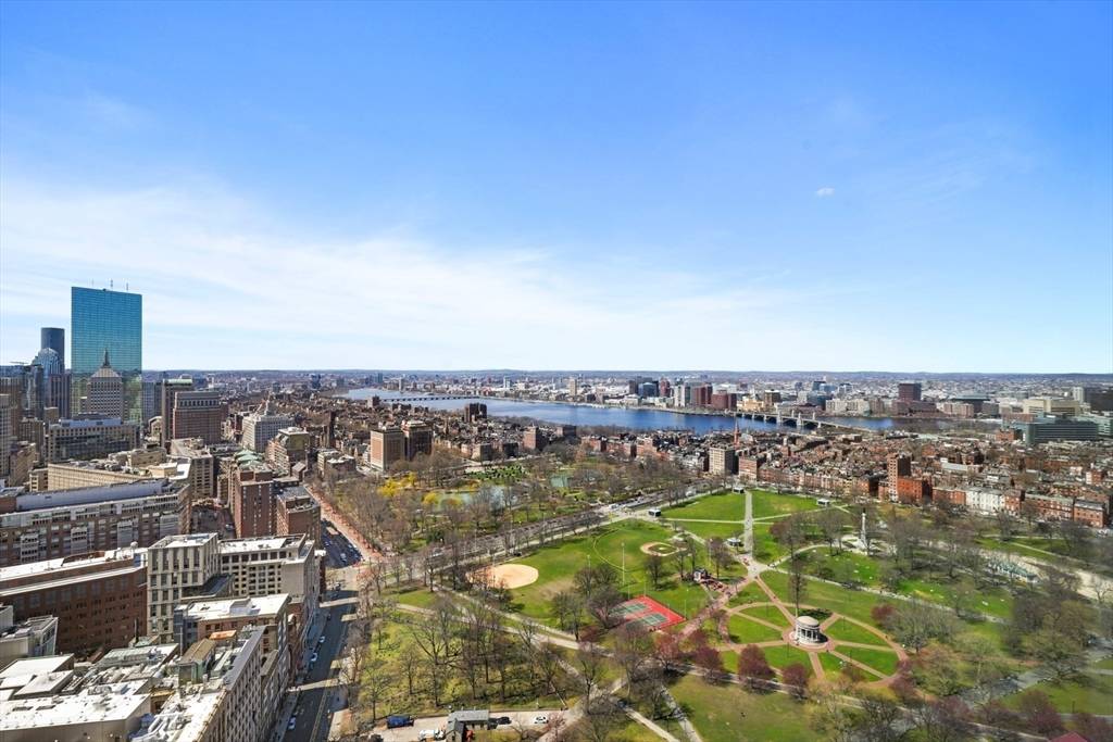 Boston, MA 02111,2 Avery #PH3C