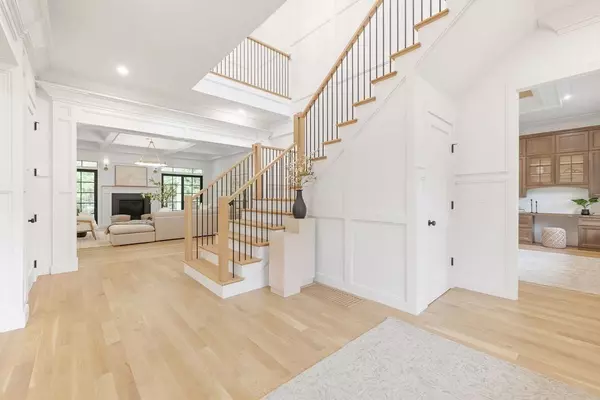 Needham, MA 02492,43 Whitman Road