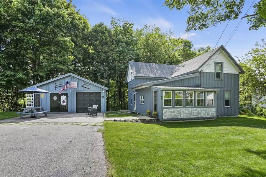 109 Gleason Avenue, East Brookfield, MA 01515