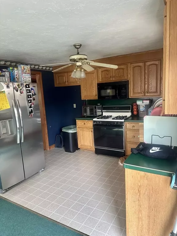 Brockton, MA 02301,32 Hampden Ave