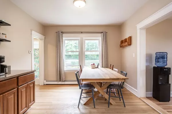 Somerset, MA 02726,868 Brayton Ave