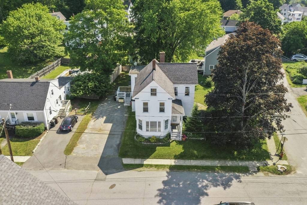 47 Orchard St, Amesbury, MA 01913