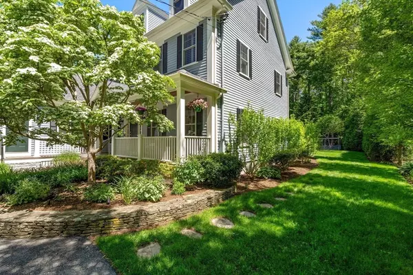 Lexington, MA 02421,127 Shade Street