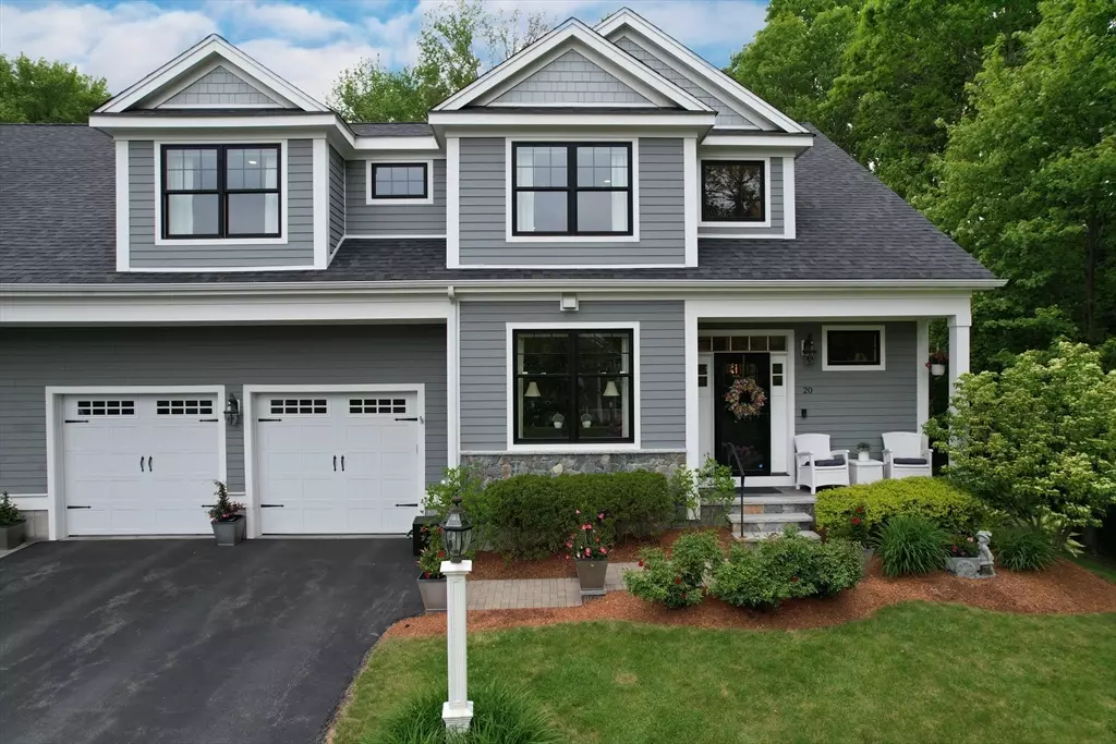 Hopkinton, MA 01748,20 Davenport Lane #20