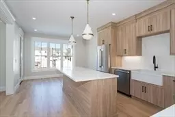 Natick, MA 01760,3 Vale St #B