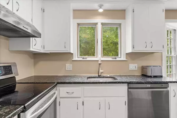 Mendon, MA 01756,110 Northbridge Rd