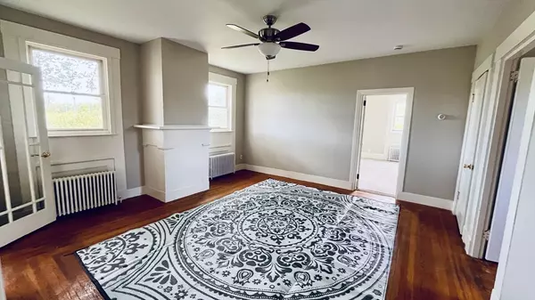 239 New Boston Rd #1, Fairhaven, MA 02719