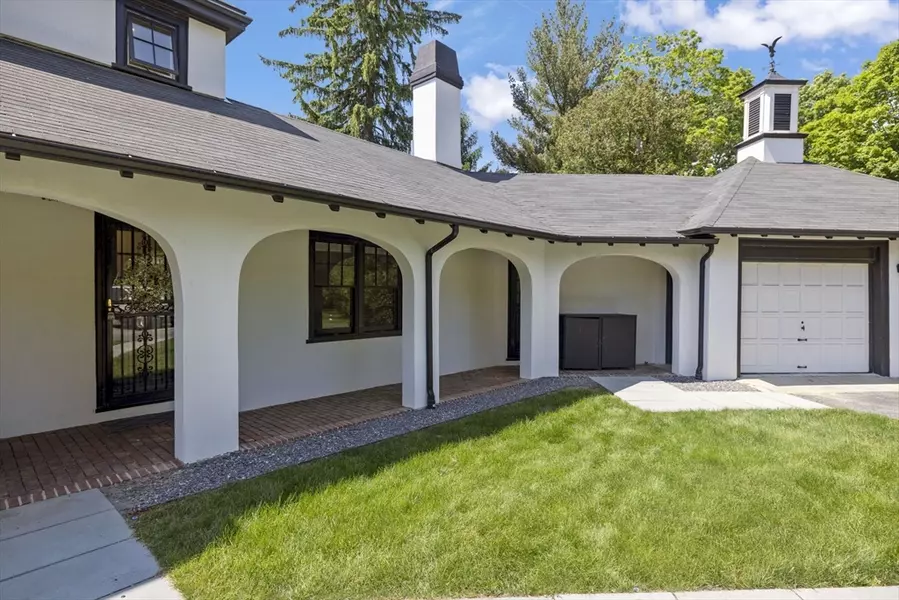 25 Somerset Road #2, Lexington, MA 02420