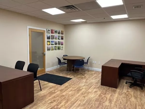 Walpole, MA 02081,422 High Plain #422