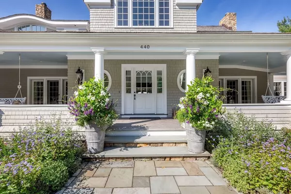 Barnstable, MA 02655,440 Grand Island Dr