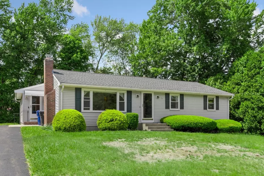 1 Robin Road, Milford, MA 01757