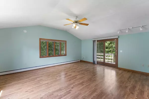 Milford, MA 01757,1 Robin Road