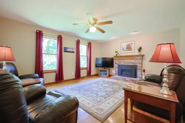Franklin, MA 02038,15 Amys Way