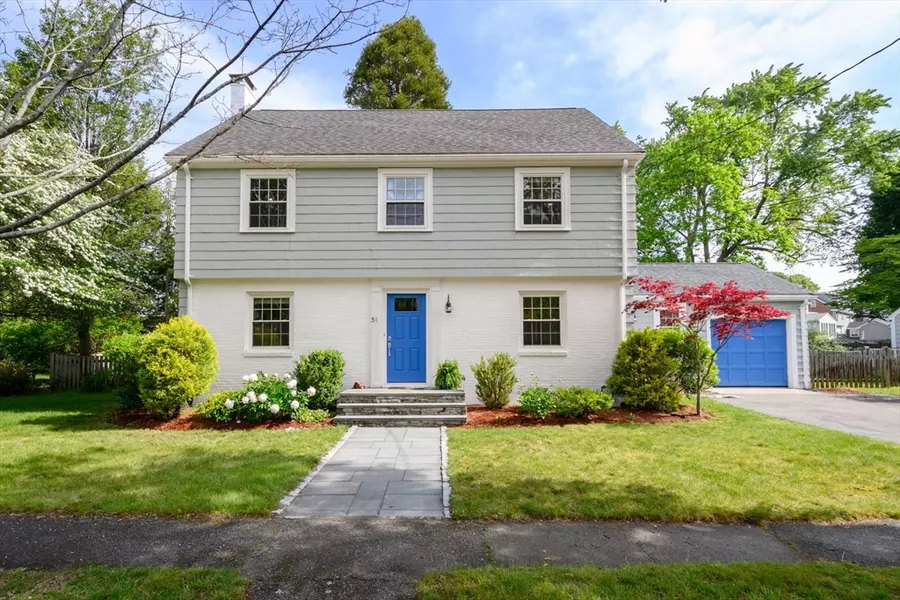 51 Rustlewood Rd, Milton, MA 02186
