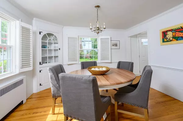 Milton, MA 02186,51 Rustlewood Rd