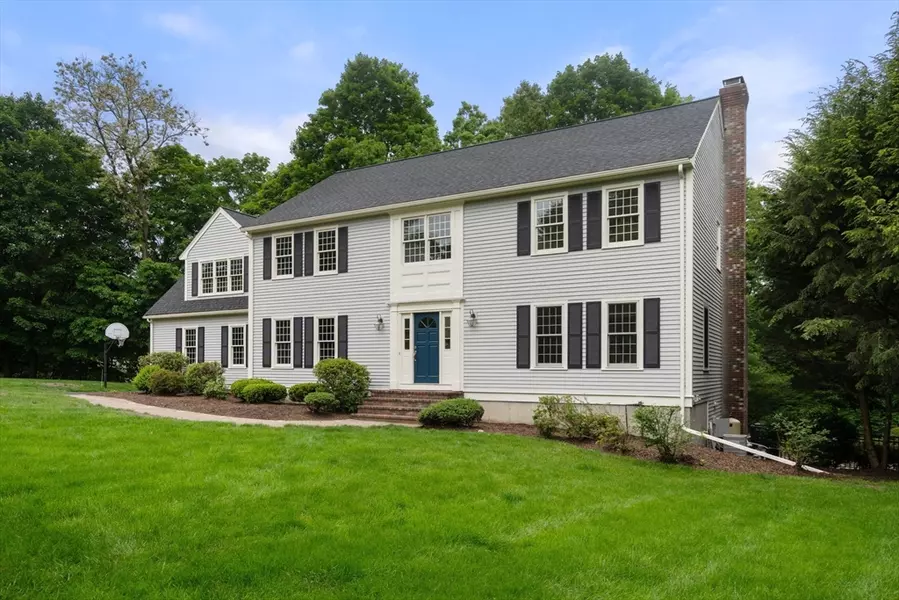 7 Cider Hill Lane, Sherborn, MA 01770