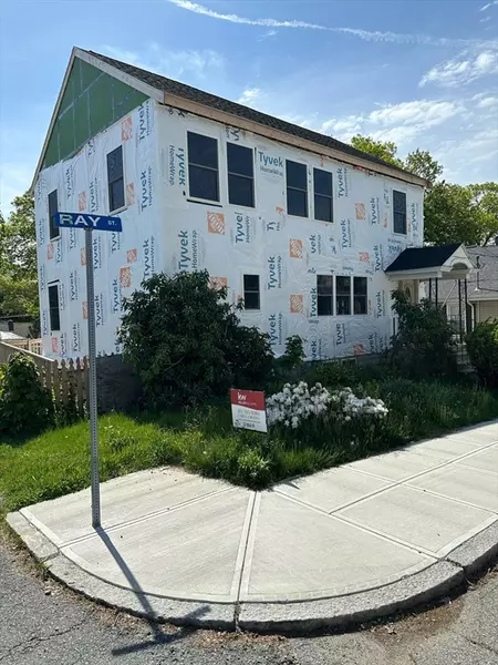 153 Ray St, Fall River, MA 02723