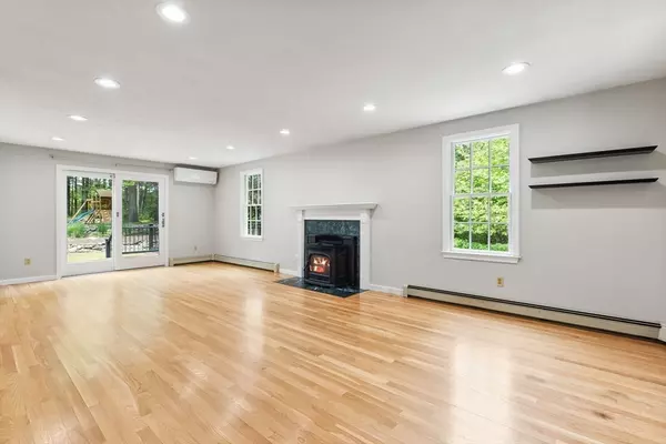 Pembroke, MA 02359,116 Elmer St