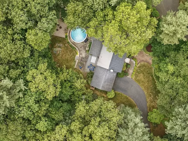 Hopkinton, MA 01748,5 Coburn Rd