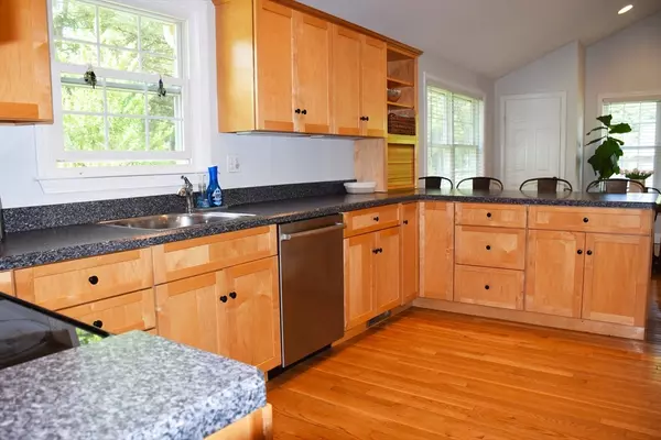 Weymouth, MA 02190,22 Verndale Rd