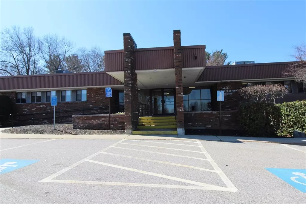 Ipswich, MA 01938,130 County Rd #I