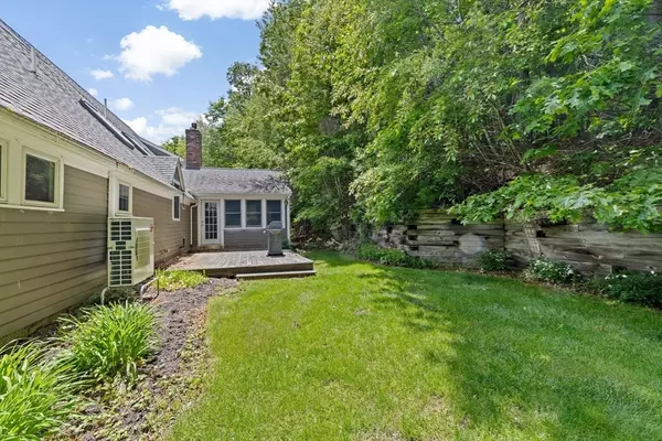 Marshfield, MA 02050,39 High Beacon Way